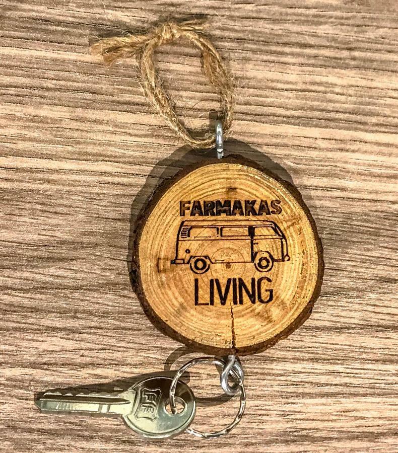 Гостевой дом Farmakas Living Экстерьер фото